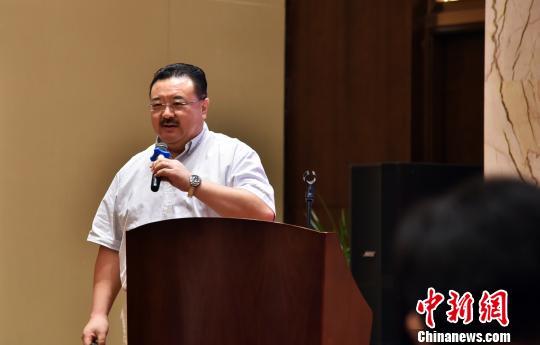 2025香港资料大全正新版，精准预测结果，精选资料解释大全