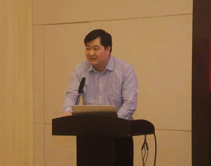 2025新澳精准资料免费提供下载，精准预测结果，精选资料解释大全