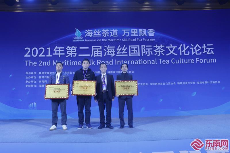 王中王论坛免费资料2025，精准预测结果，精选资料解释大全
